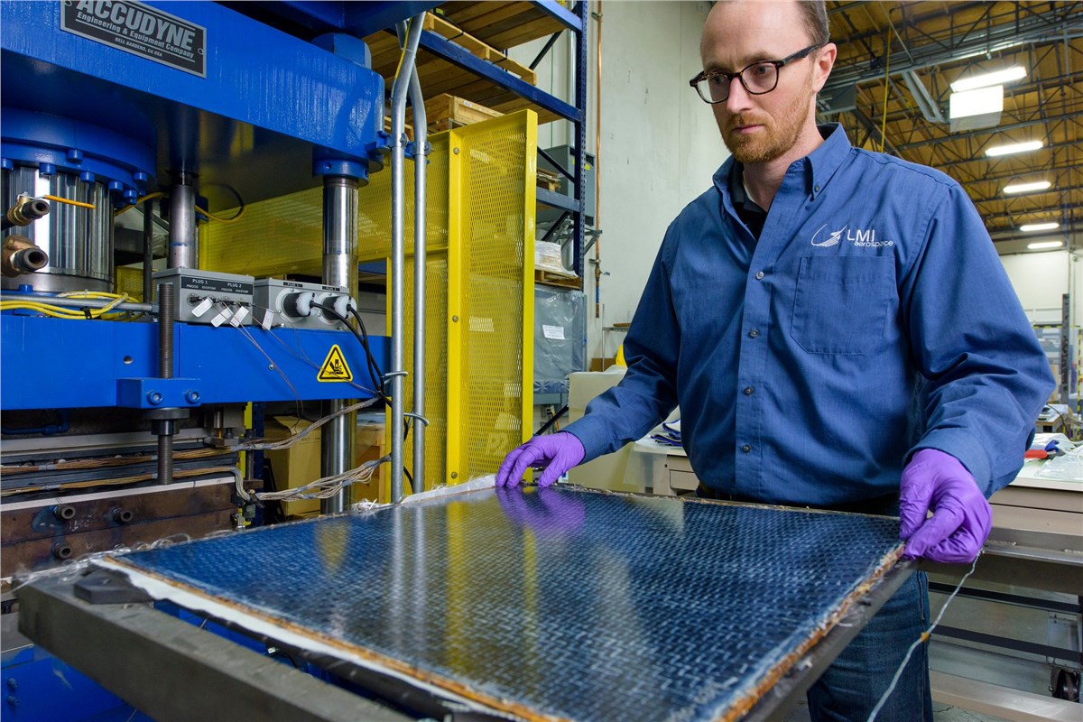 LMI Aerospace Composites Operation Receives Boeing Thermopla