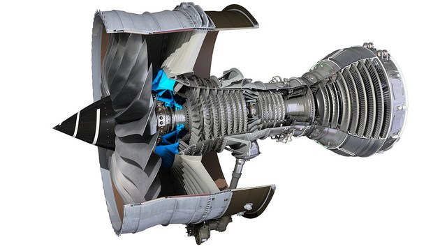 RollsRoyce delivers 100th Trent XWB engine from Dahlewitz,