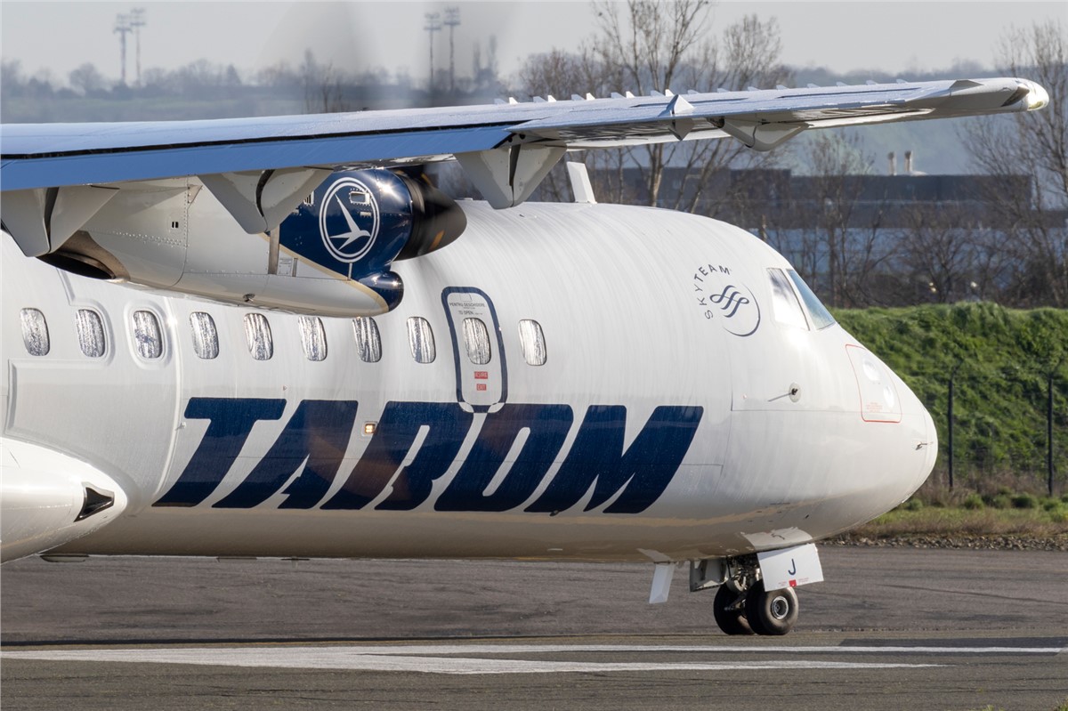 Tarom Takes Delivery of First of Nine ATR72600