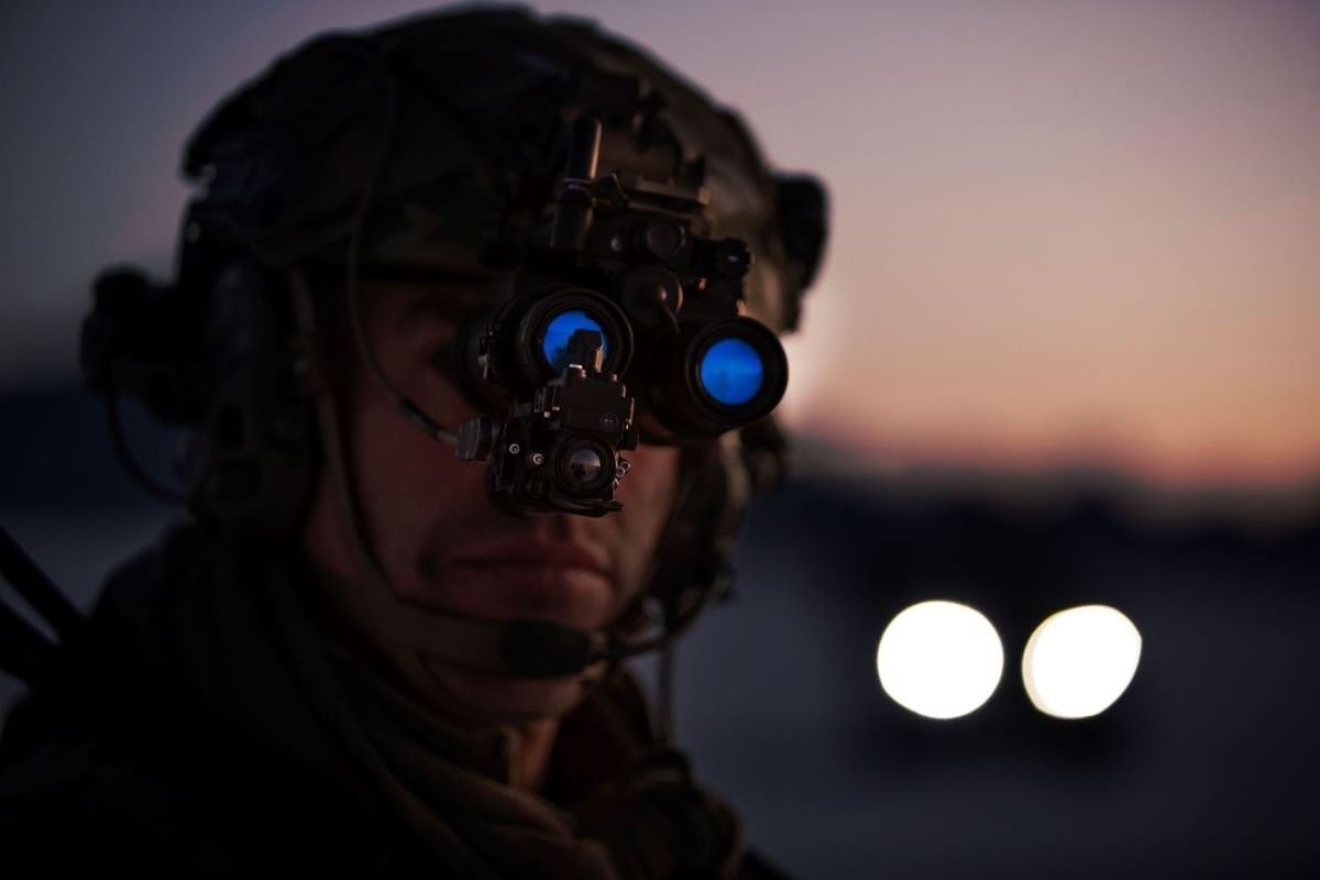 US Marines to Receive More Squad Binocular Night Vision Gogg