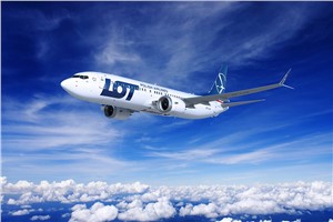 LOT Polish Airlines &copy;
