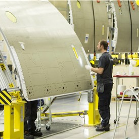 Saab and Boeing Sign 787 Dreamliner Agreement