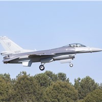Lockheed Martin Announces Successful Flight of 1st Slovakian F-16 Block 70 Aircraft