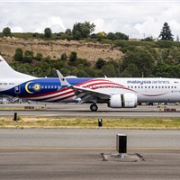 ALC Announces Delivery of 1st of 25 New Boeing 737-8 Aircraft to Malaysia Airlines Berhad