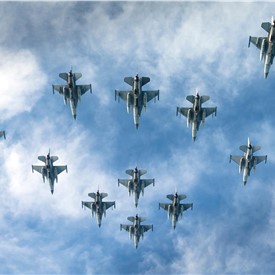 Image - Defence to Make 1st 18 F-16 Fighter Aircraft Available to Ukraine