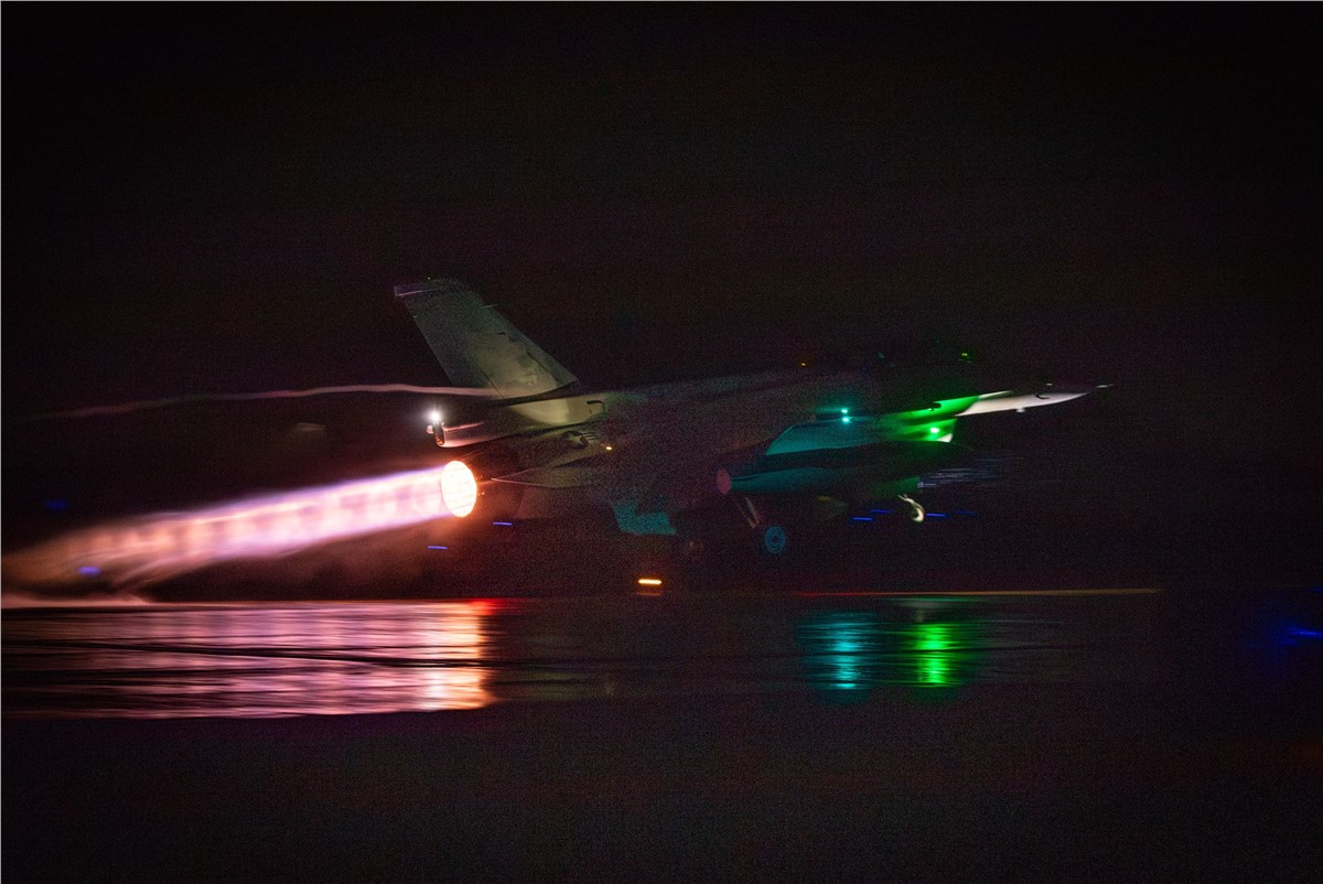 F-16 Block 70 Jets Set Off on Historic Ferry Flight to Bahrain: A New Era in Air Defense