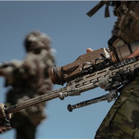 Leonardo DRS Awarded $52M Follow-On Production Order for Sniper Weapon Sights