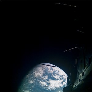 Juice images Earth during lunar-Earth flyby