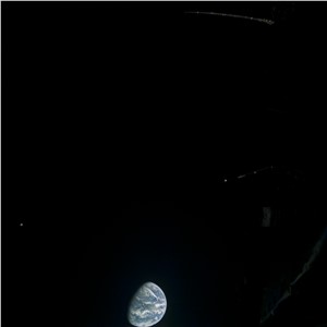 Juice images Earth during lunar-Earth flyby