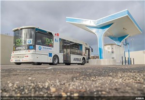Hydrogen Station refuelling an Airbus bus