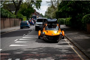 The PAL-V Liberty driving in the UK