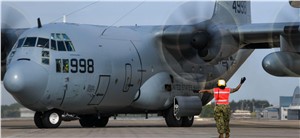U.S. Navy C-130T Hercules Credit: Operation 2021 / Alamy &copy;