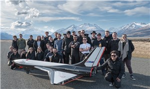 Dawn Aerospace Flight Crew
