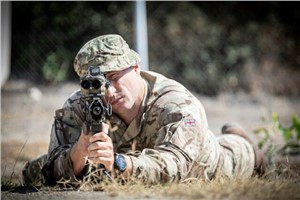  Defence Equipment & Support (MoD UK) &copy;