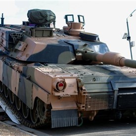 Image - New Tanks Arrive in Townsville