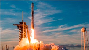  SpaceX &copy;
