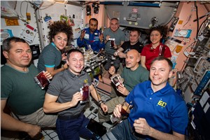 Table for nine NASA  &copy;