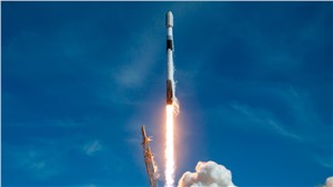  SpaceX &copy;