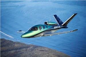  Cirrus Aircraft &copy;