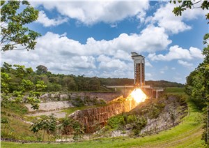 P160C solid-propellant rocket motor fires ESA/CNES/Arianespace/Optique Video du CSG-S. Martin &copy;