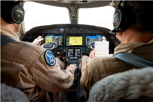  Textron &copy;