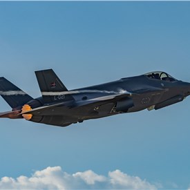 Image - Denmark MoD and LM Skunk Works Prove F-35 Interoperability in Flight