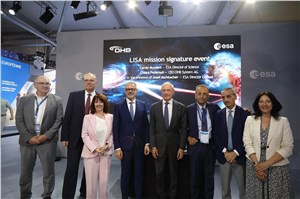 Signature Ceremony ESA &copy;
