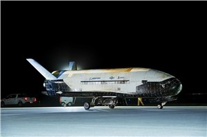  U.S. Space Force &copy;
