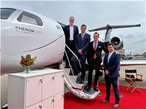  Embraer &copy;