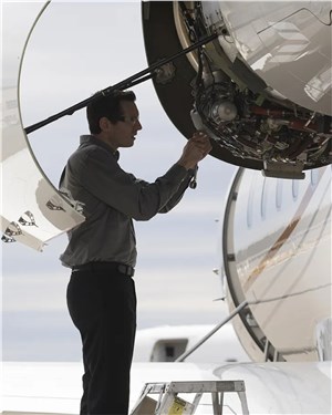  Bombardier Aerospace &copy;