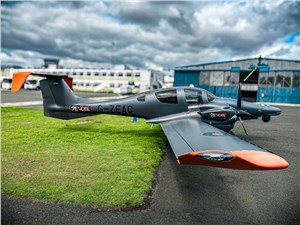  2Excel Aviation &copy;
