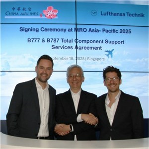   Lufthansa Technik &copy;