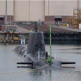 HMS Agamemnon Completes 1st Dive