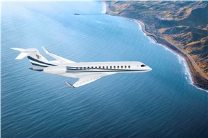  Bombardier Aerospace &copy;