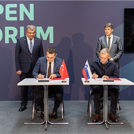 Otokar and Guardiaris Signed a Strategic Cooperation Agreement