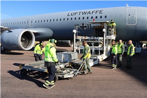  Lufthansa Technik &copy;