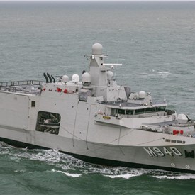 Image - 1st Mooring of the Oostende in Zeebrugge, the First Mine Countermeasures Vessel in the Belgian-Dutch rMCM Programme