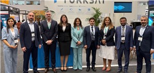  Avanti Communications &copy;