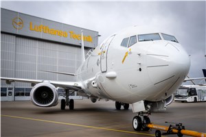  Lufthansa Technik &copy;