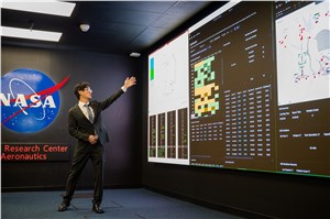  NASA/Brandon Torres-Navarrete &copy;