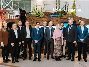  UAV Navigation &copy;