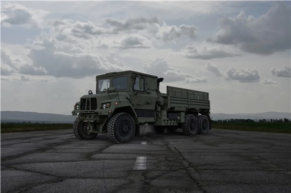 Oshkosh Defense Strengthens US Army Transformation Initiative with Additional FMTV A2 LVAD Order and Successful Airdrop Testing