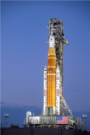 Launch System for the Artemis II mission NASA &copy;