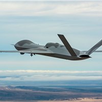 GA-ASI and USAF Demo Manned-Unmanned Teaming With F-22 and MQ-20 In Joint Autonomy Exercise