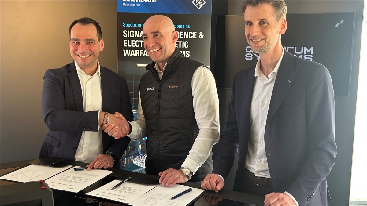 Rohde & Schwarz and Quantum Systems Join Forces to Redefine EW and C-UAS-enabled Uncrewed Operations  Rohde & Schwarz &copy;